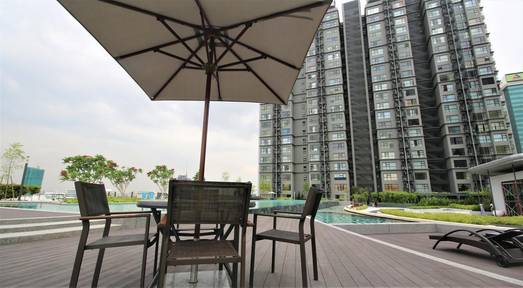 סיברג'איה Hyve Soho Suites מראה חיצוני תמונה