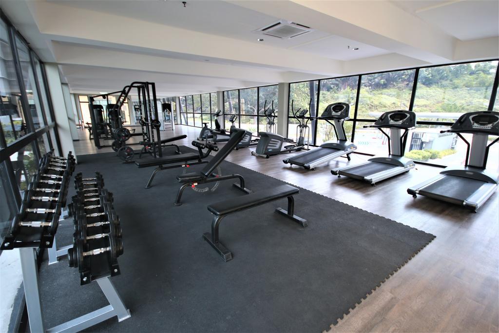 סיברג'איה Hyve Soho Suites מראה חיצוני תמונה